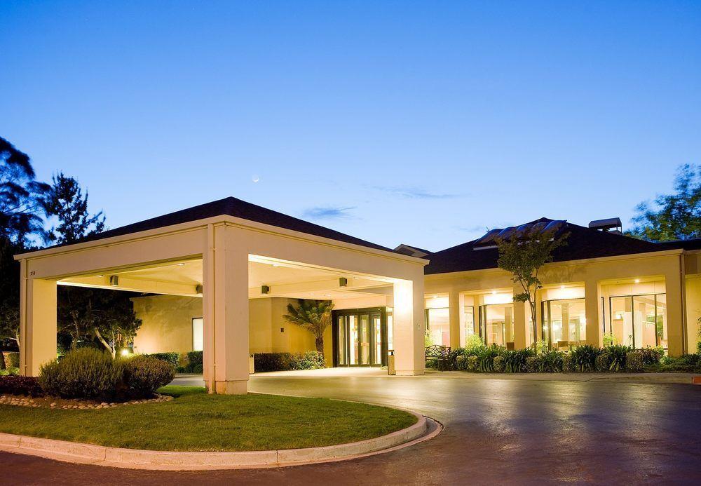 Courtyard By Marriott San Francisco Airport Hotel San Bruno Exterior photo